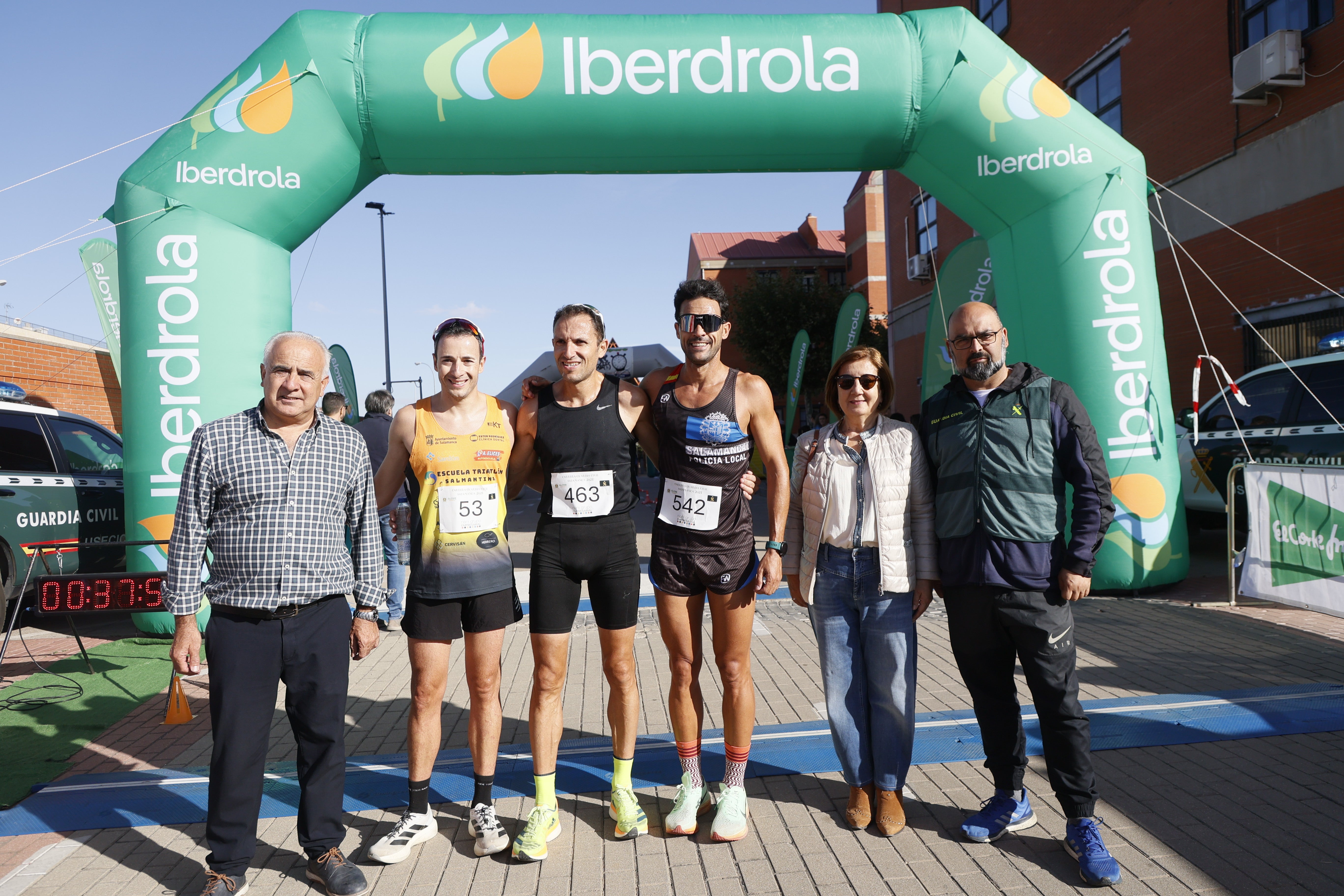 La Guardia Civil impulsa una marea solidaria