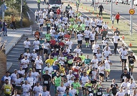 Gran marea de runners durante la celebración de la III edición de la prueba de la Guardia Civil