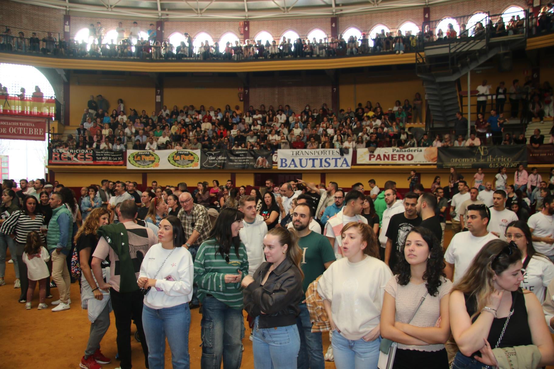 Alba, un escenario para Ana Mena y Marisol