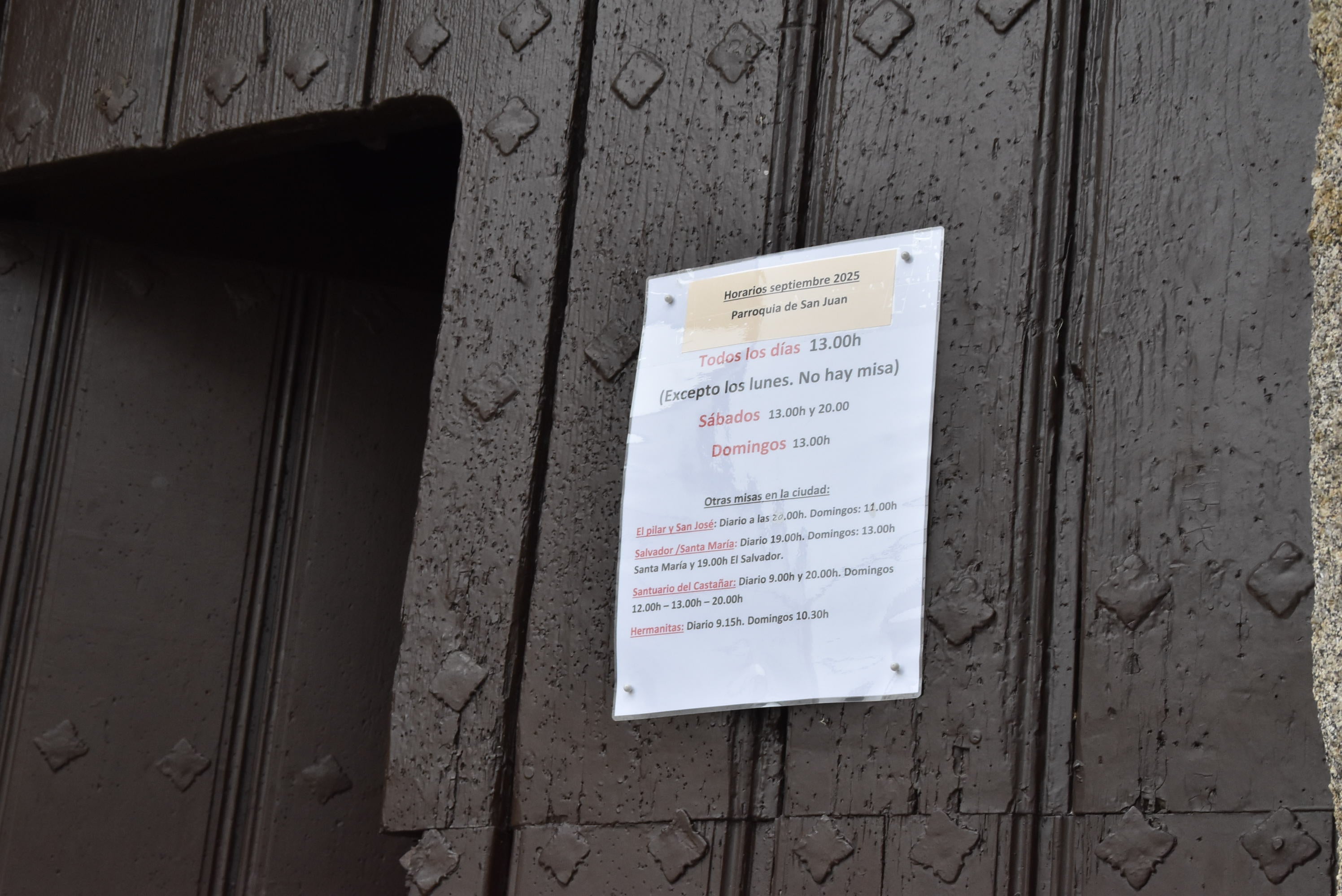 Reabre la puerta trasera de la iglesia de San Juan tras 60 años sin uso