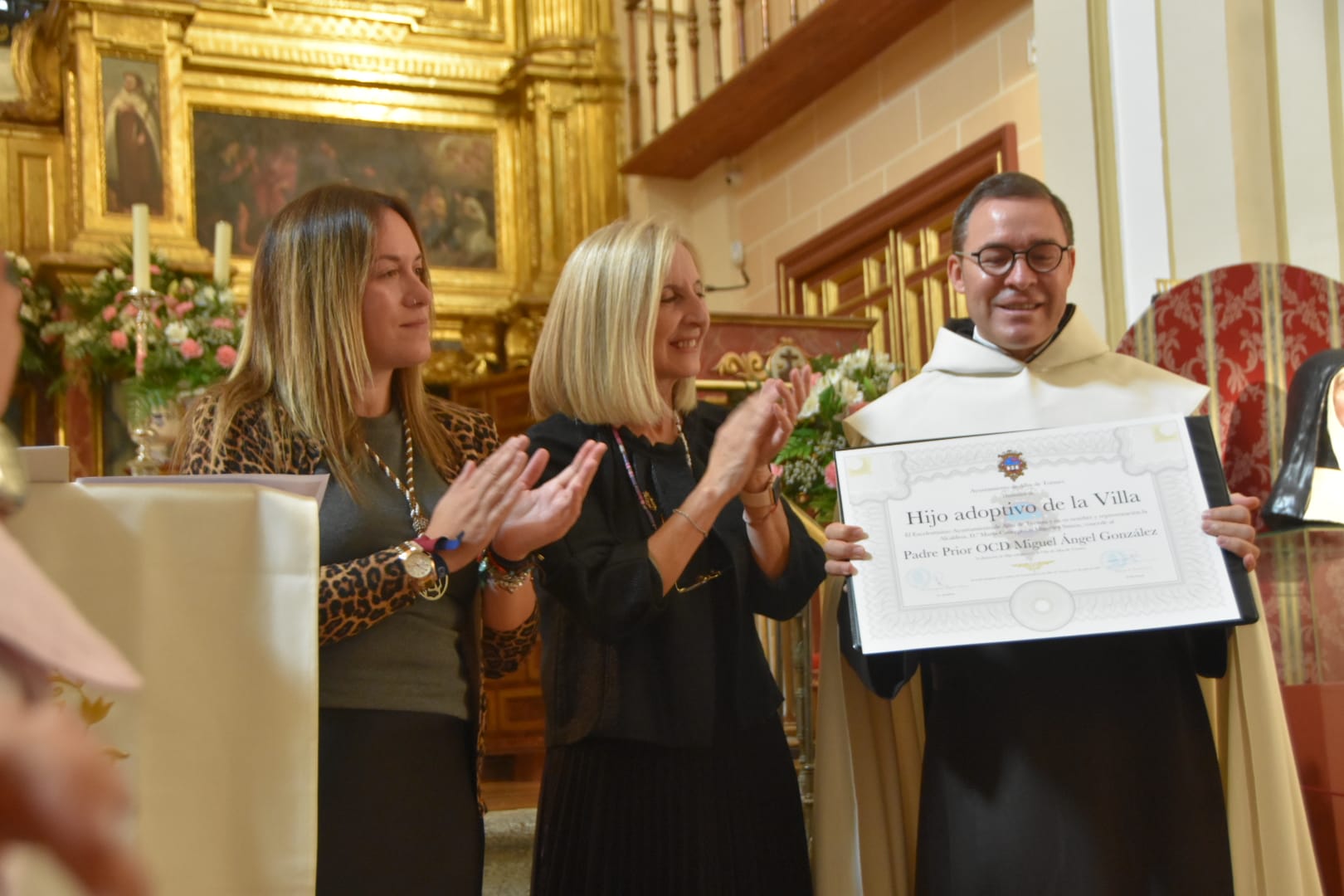 Alba de Tormes celebra el día grande de Santa Teresa con un nuevo Hijo Adoptivo