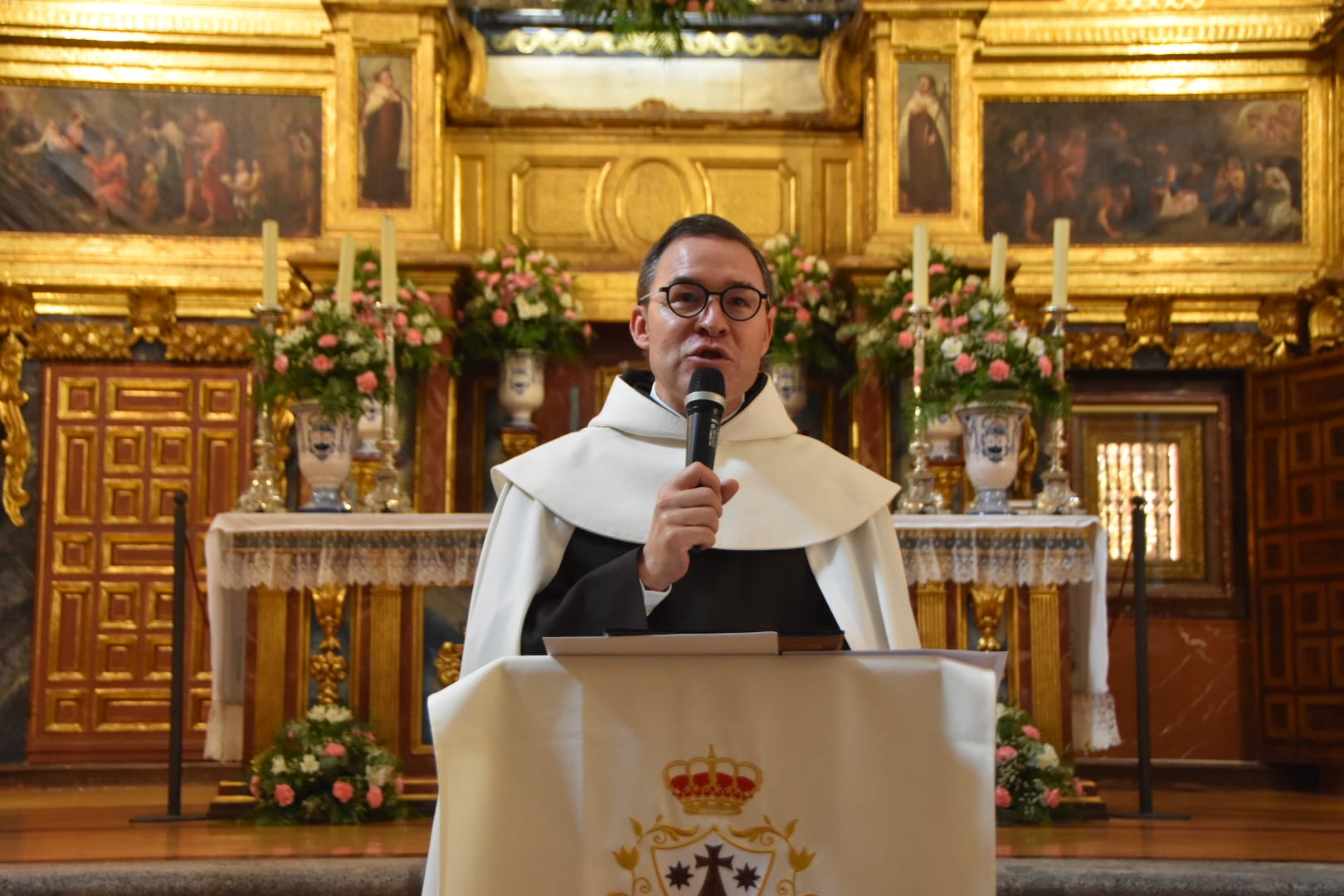 Alba de Tormes celebra el día grande de Santa Teresa con un nuevo Hijo Adoptivo