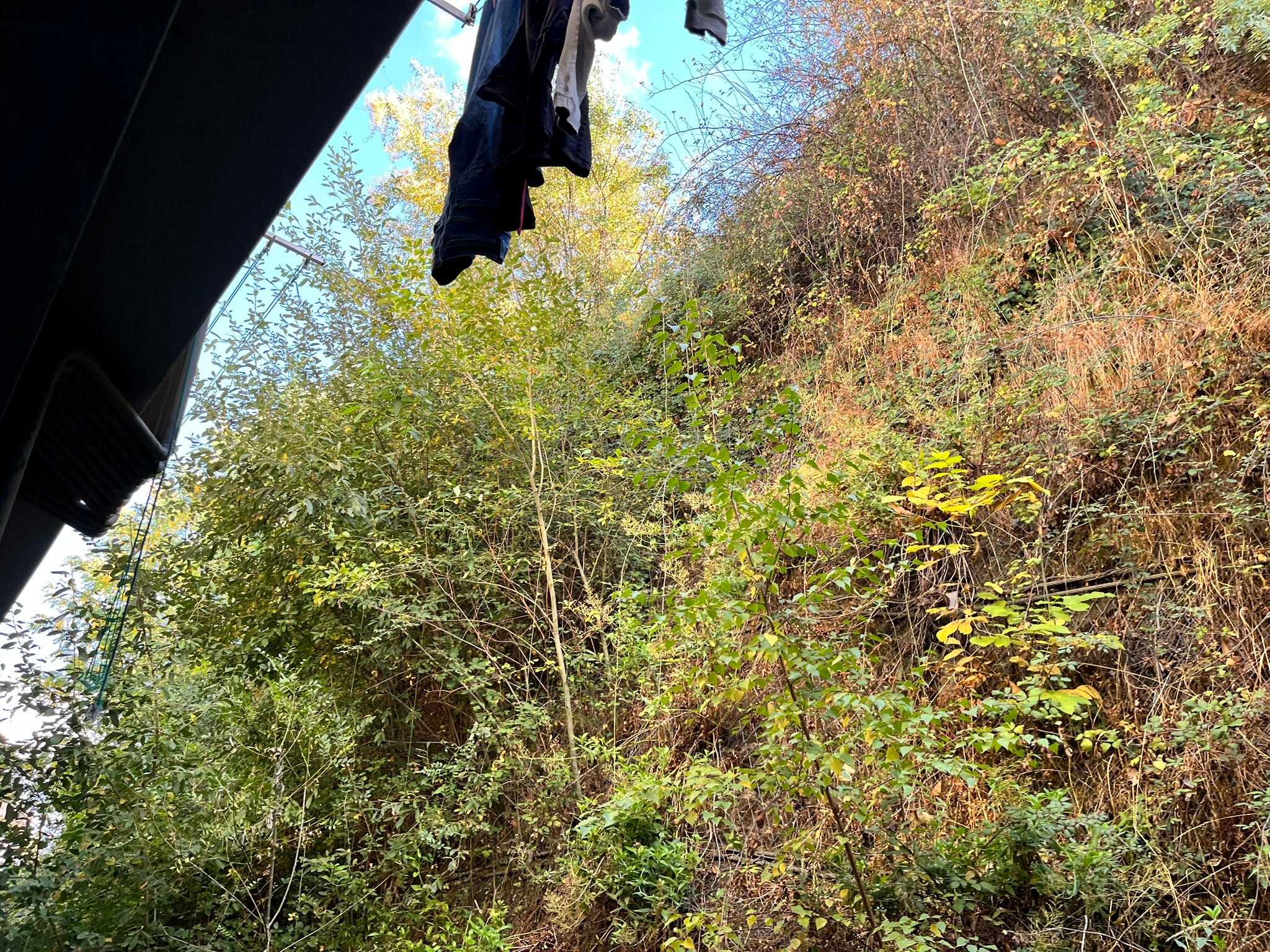 Béjar licita la limpieza del talud de la calle Arco del Monte previa a su consolidación