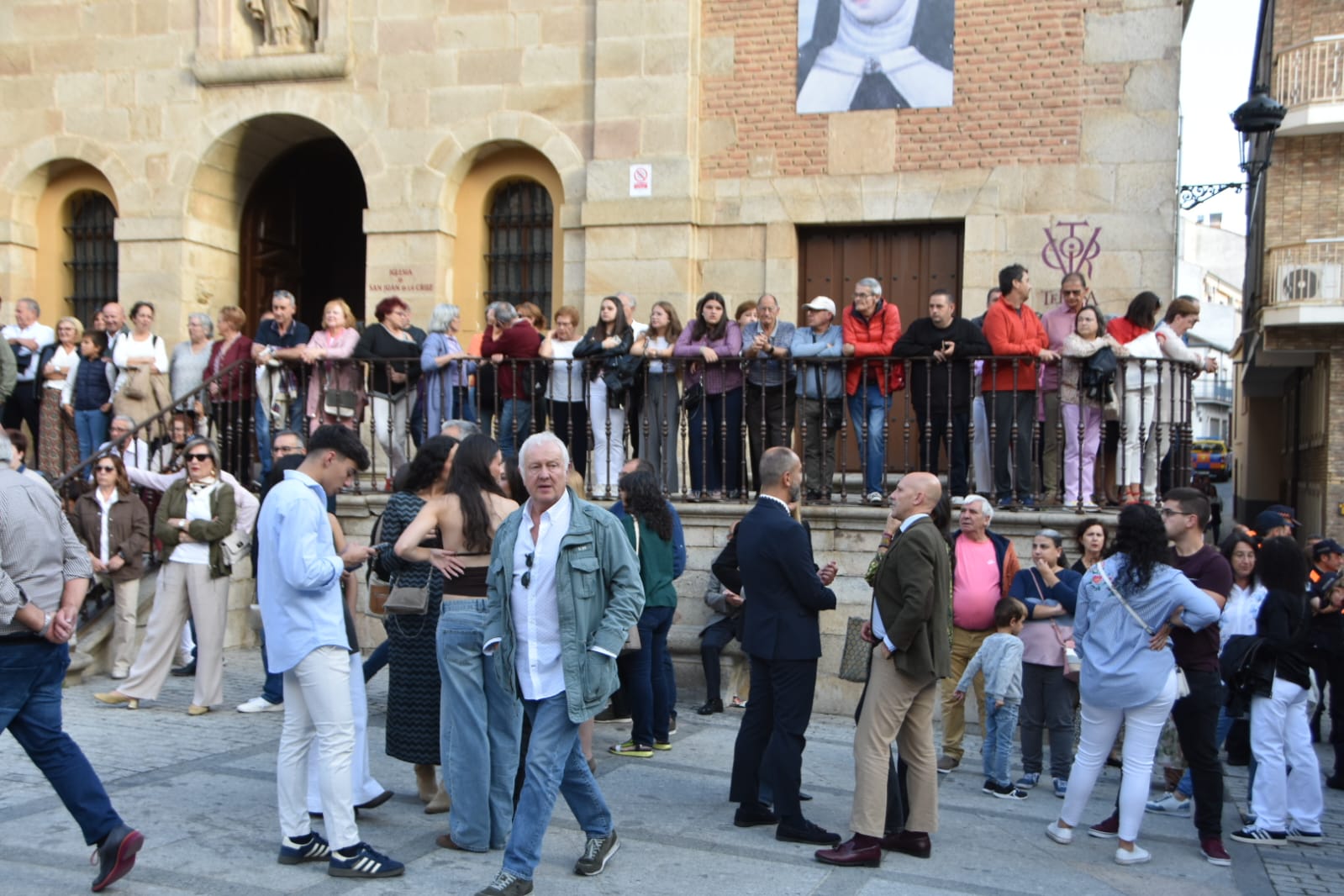 Alba de Tormes celebra el día grande de Santa Teresa con un nuevo Hijo Adoptivo