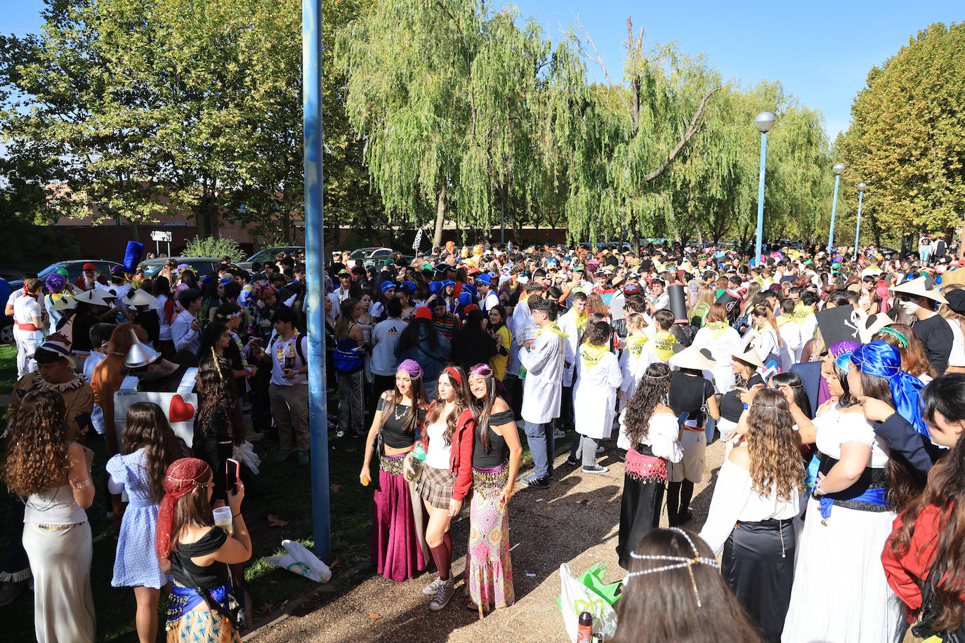Así viven los estudiantes de Medicina sus fiestas en honor a San Lucas