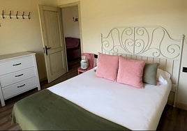 Las casas rurales ofrecen un entorno acogedor y cálido.