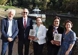 Emiliano Zarza, Tomás Olleros, Ana Ortiz, Josefa Montero y Emiliano Zarza, esta tarde en El Bosque.