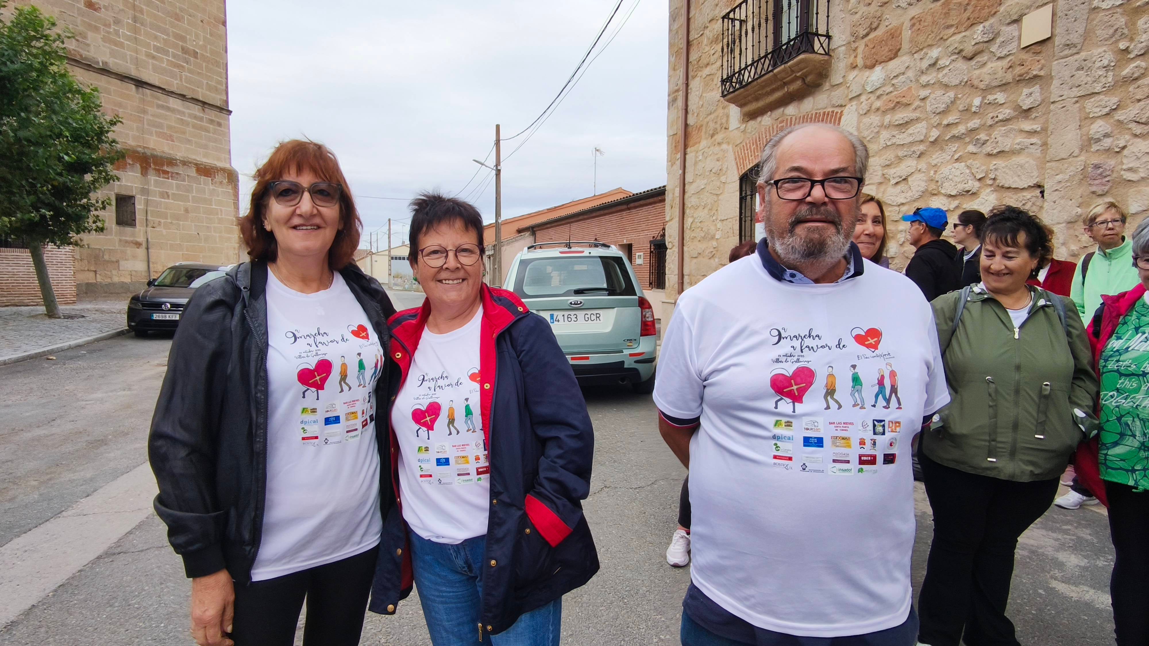 Pasos solidarios a favor del PacienteXperto desde Villar de Gallimazo