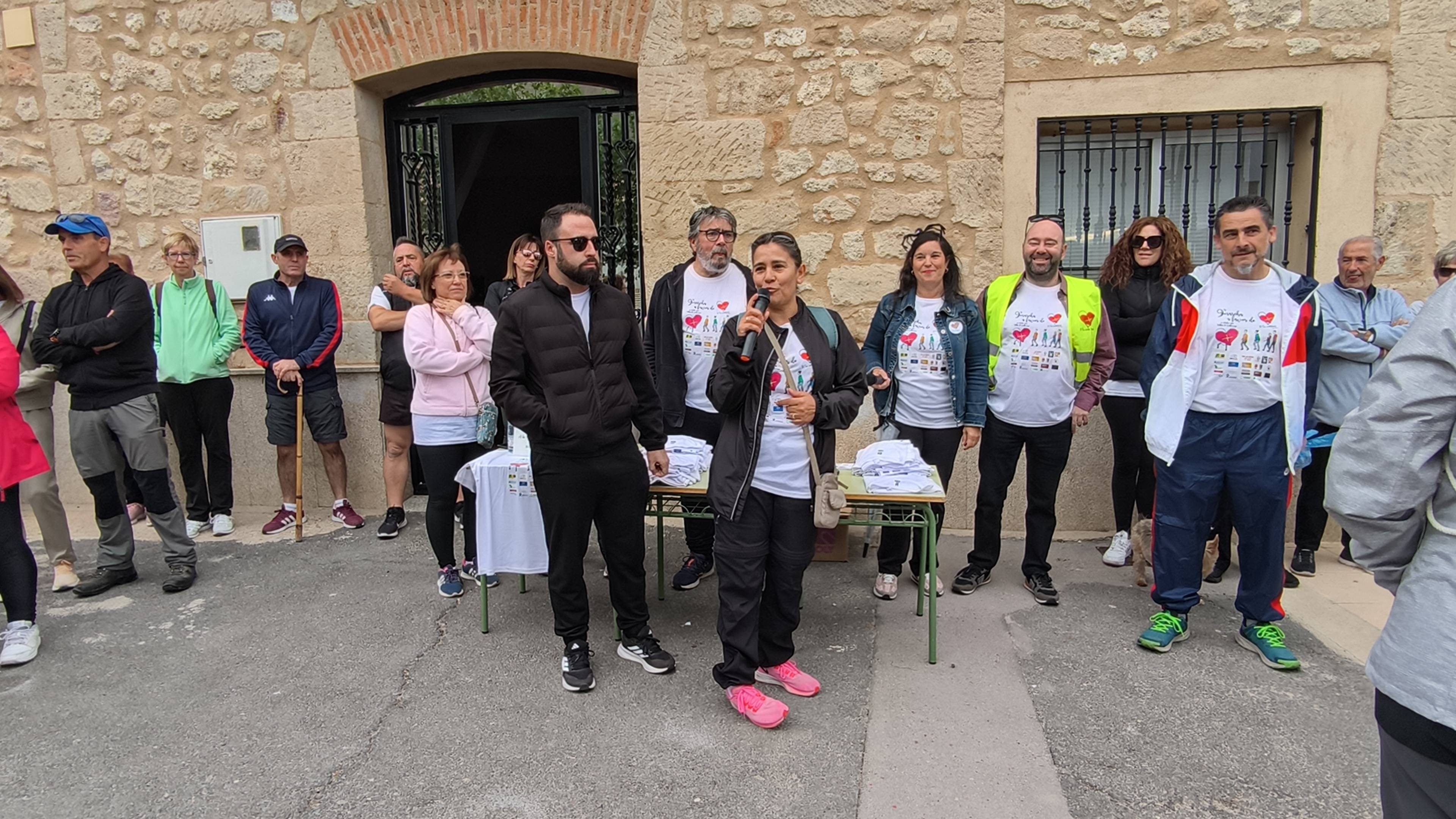 Pasos solidarios a favor del PacienteXperto desde Villar de Gallimazo