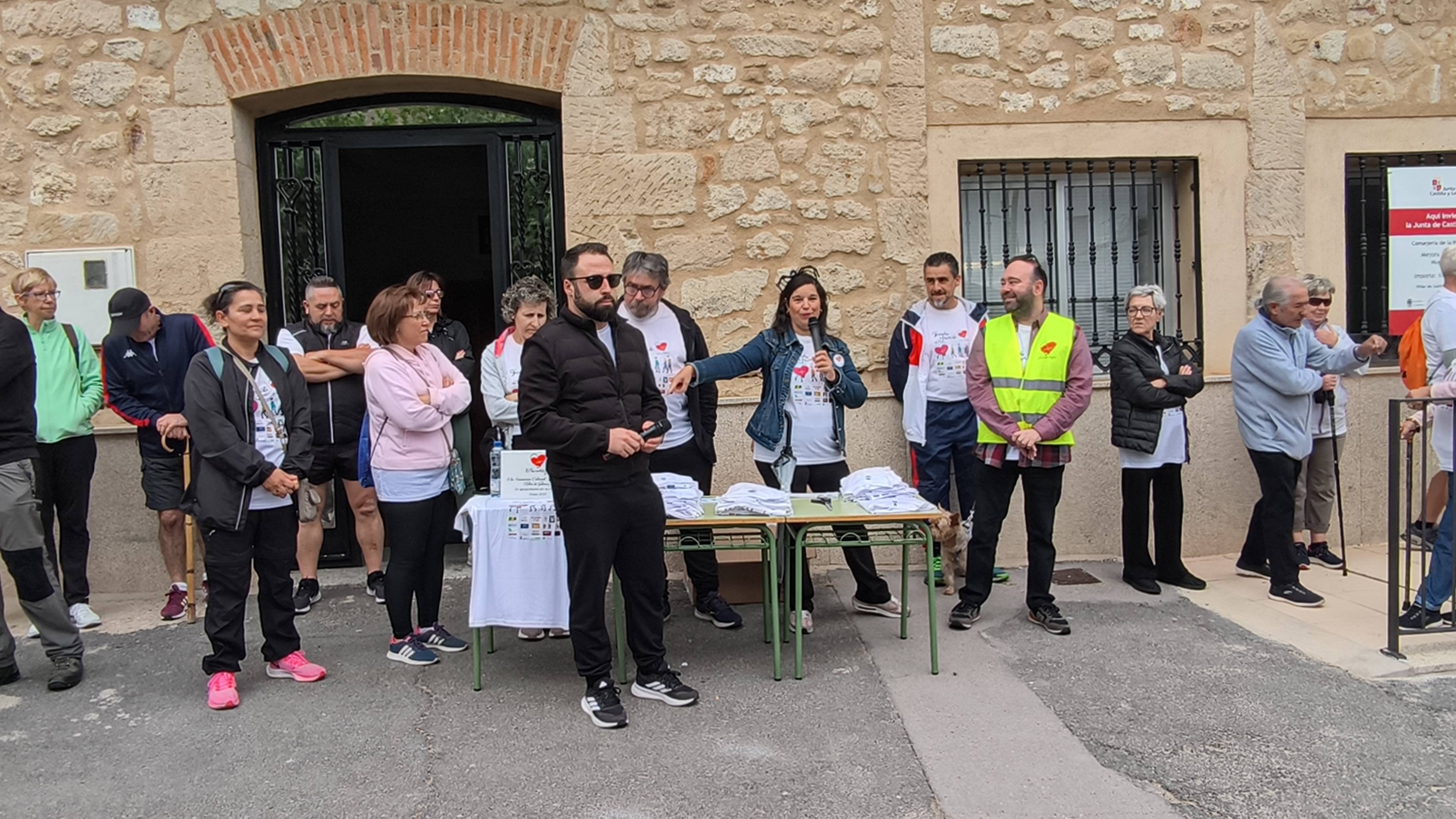 Pasos solidarios a favor del PacienteXperto desde Villar de Gallimazo