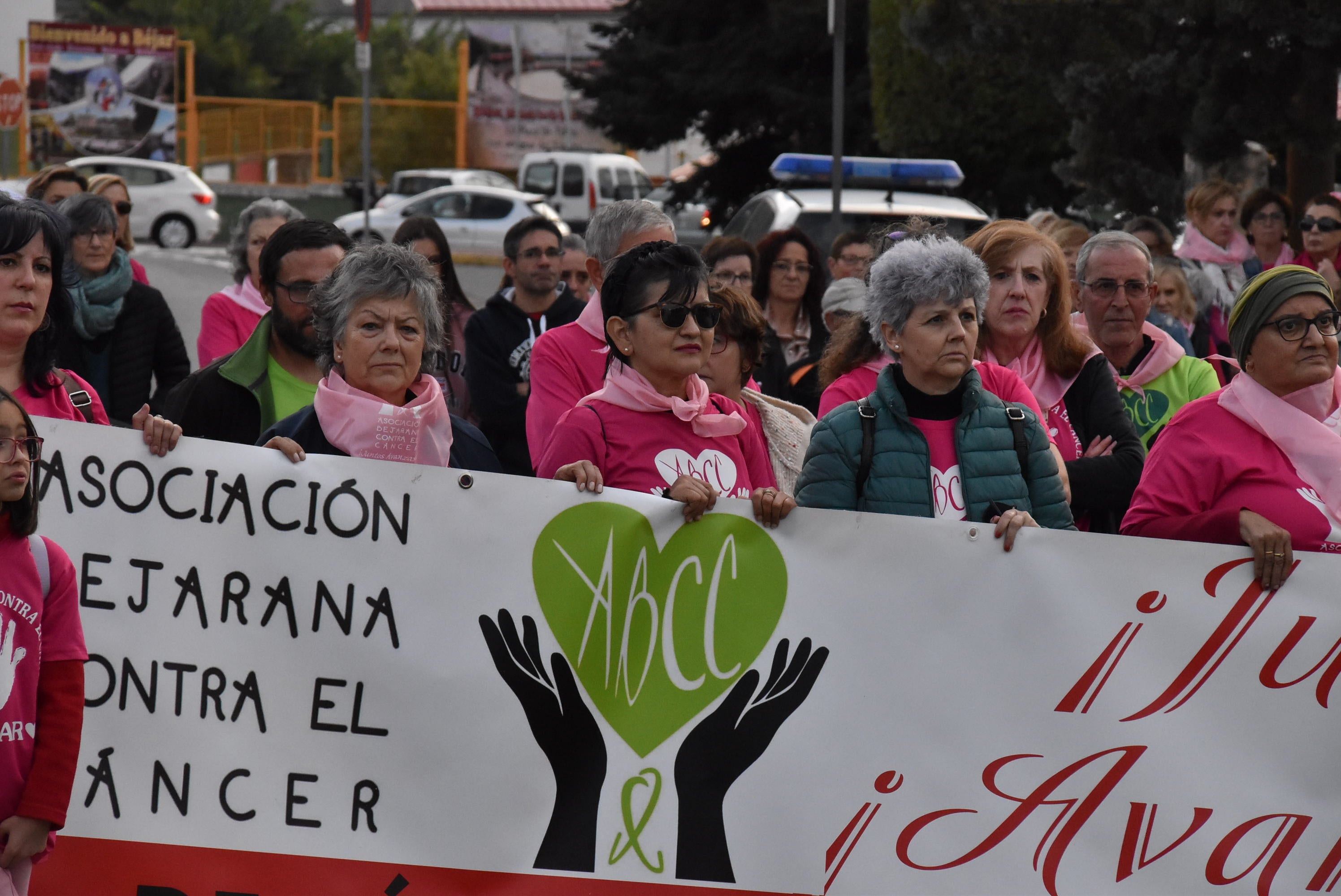 Béjar se tiñe de rosa en apoyo a la lucha contra el cáncer de mama