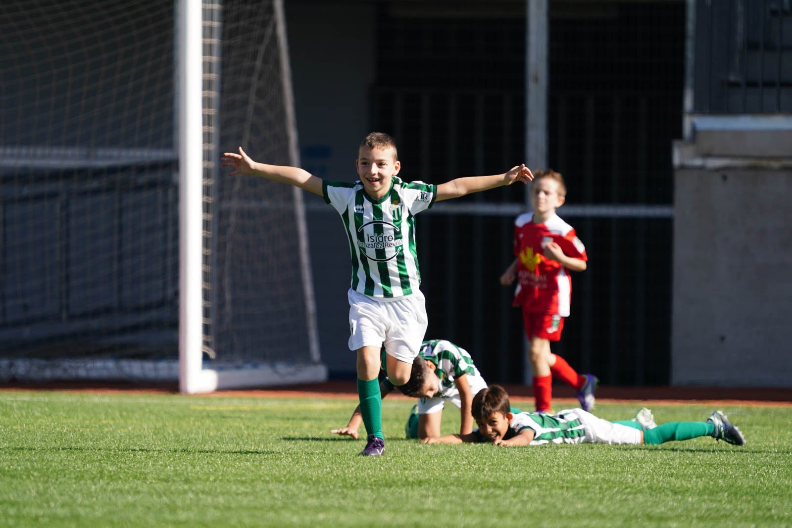 Las mejores imágenes de la jornada 4 de futbol base