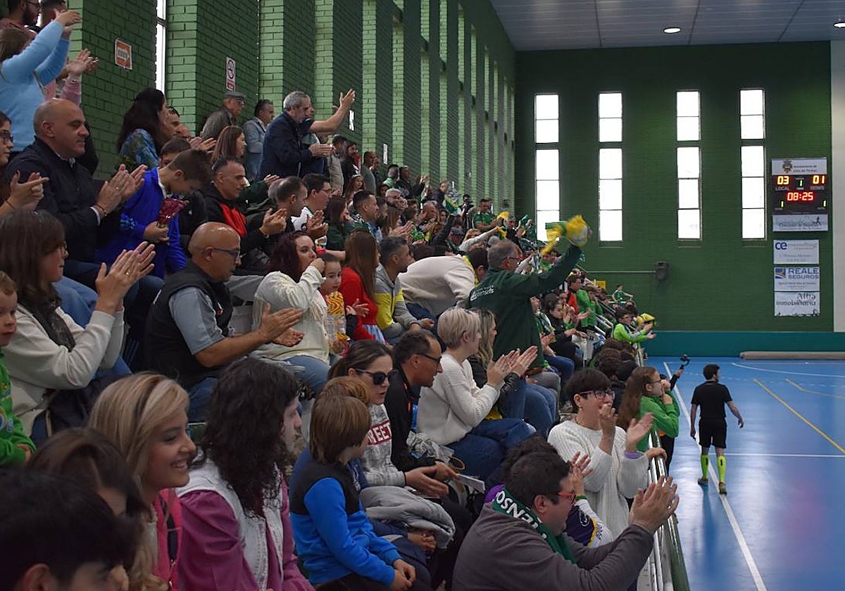 Cara para el Albense, cruz para el FS Salamanca en la Segunda División B