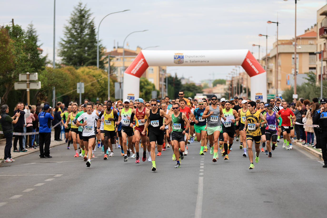 Jesús Prieto y Sandra Santamaría se llevan la Media Maratón de la Diputación