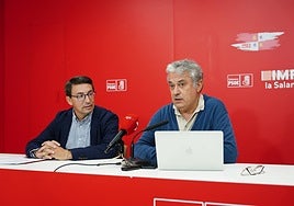 Los socialistas Fernando Pablos y Fernando Rubio.