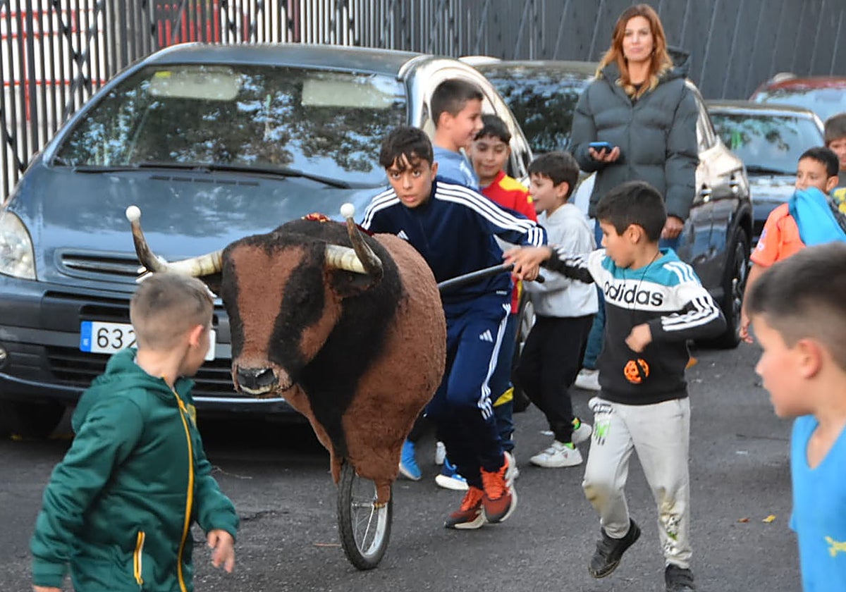 Los niños &#039;toman&#039; Alba de Tormes