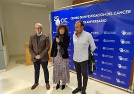 José Miguel Mateos, Emmanuele Charpentier y Alberto Pendás.