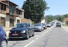 Imagen de una retención en la A-66.