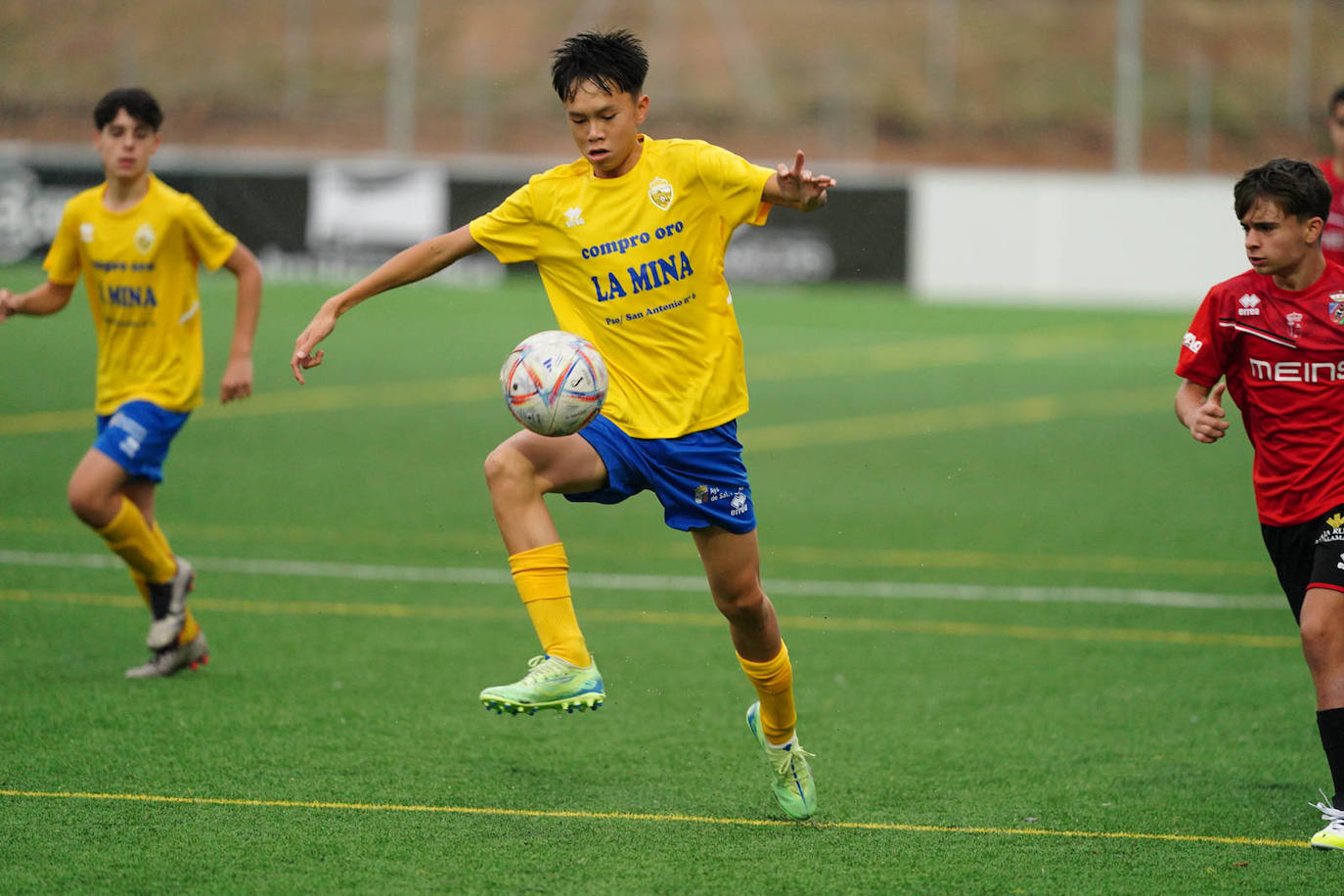 Todas las imágenes de la jornada del fútbol base en Salamanca