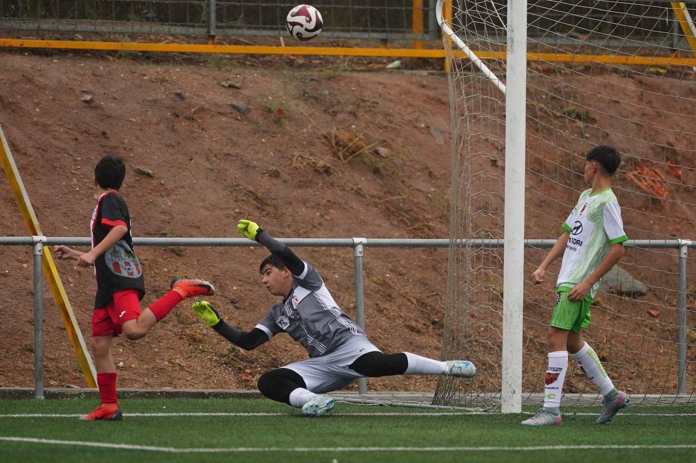 Todas las imágenes de la jornada del fútbol base en Salamanca