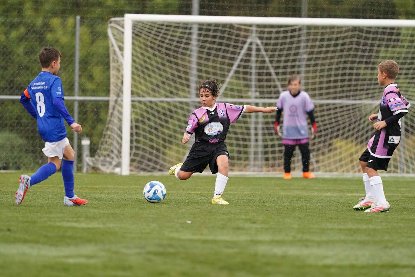 Todas las imágenes de la jornada del fútbol base en Salamanca