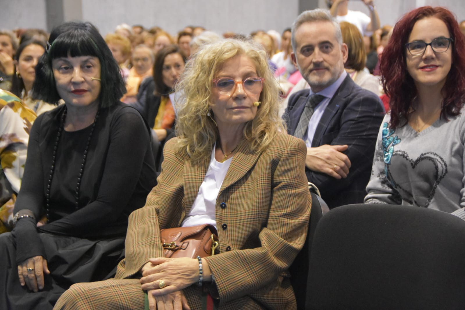 Así se ha vivido el 'Día de la Mujer Rural': «Es emocionante vernos a todas aquí, unidas»