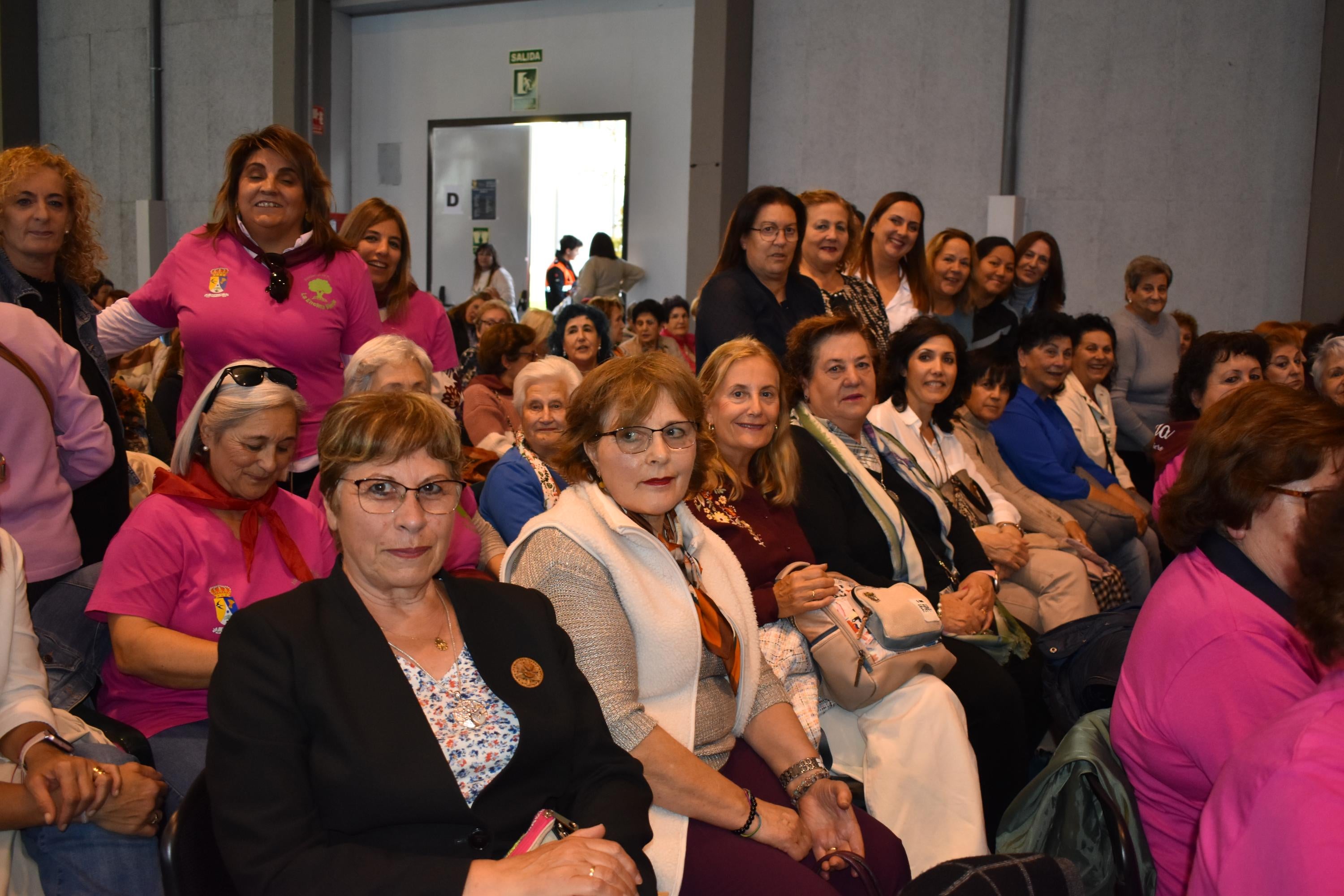 Así se ha vivido el 'Día de la Mujer Rural': «Es emocionante vernos a todas aquí, unidas»