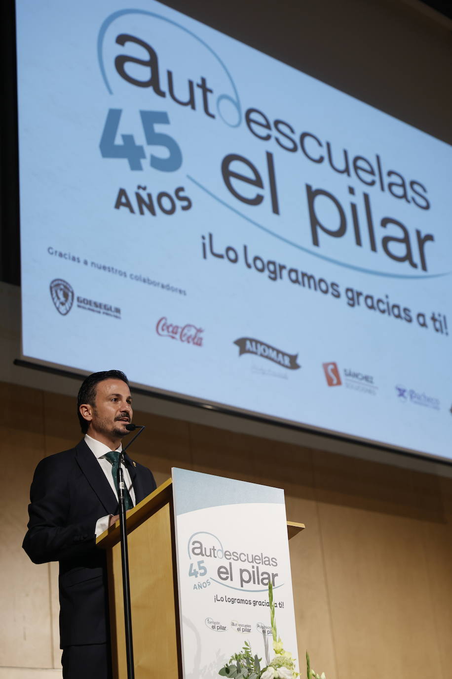 Autoescuelas El Pilar celebra su 45º aniversario