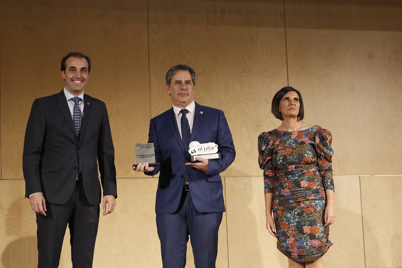 Autoescuelas El Pilar celebra su 45º aniversario