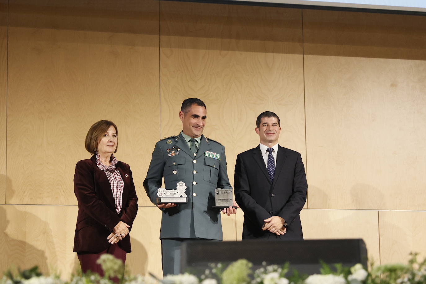 Autoescuelas El Pilar celebra su 45º aniversario