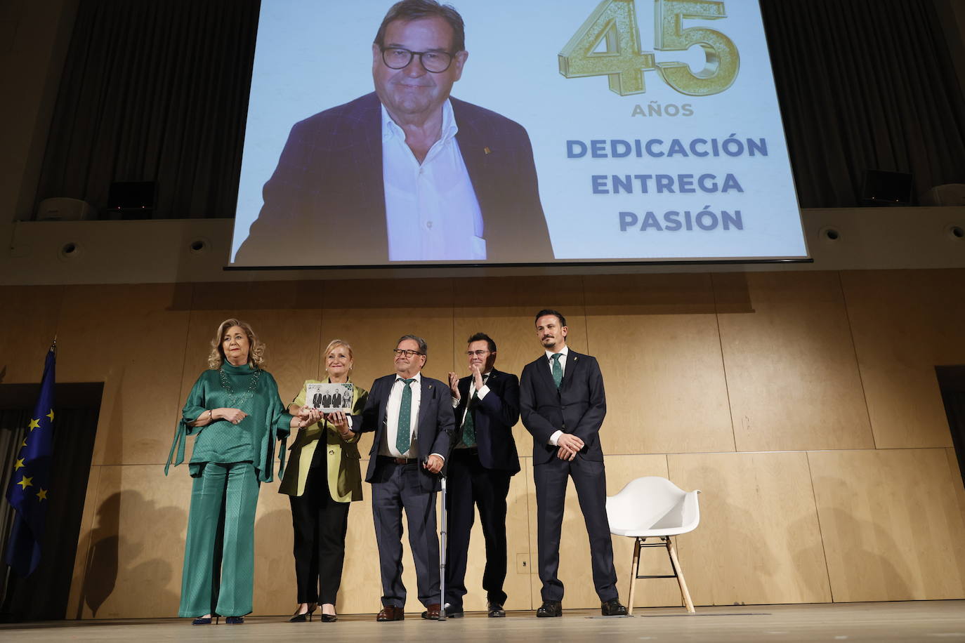 Autoescuelas El Pilar celebra su 45º aniversario