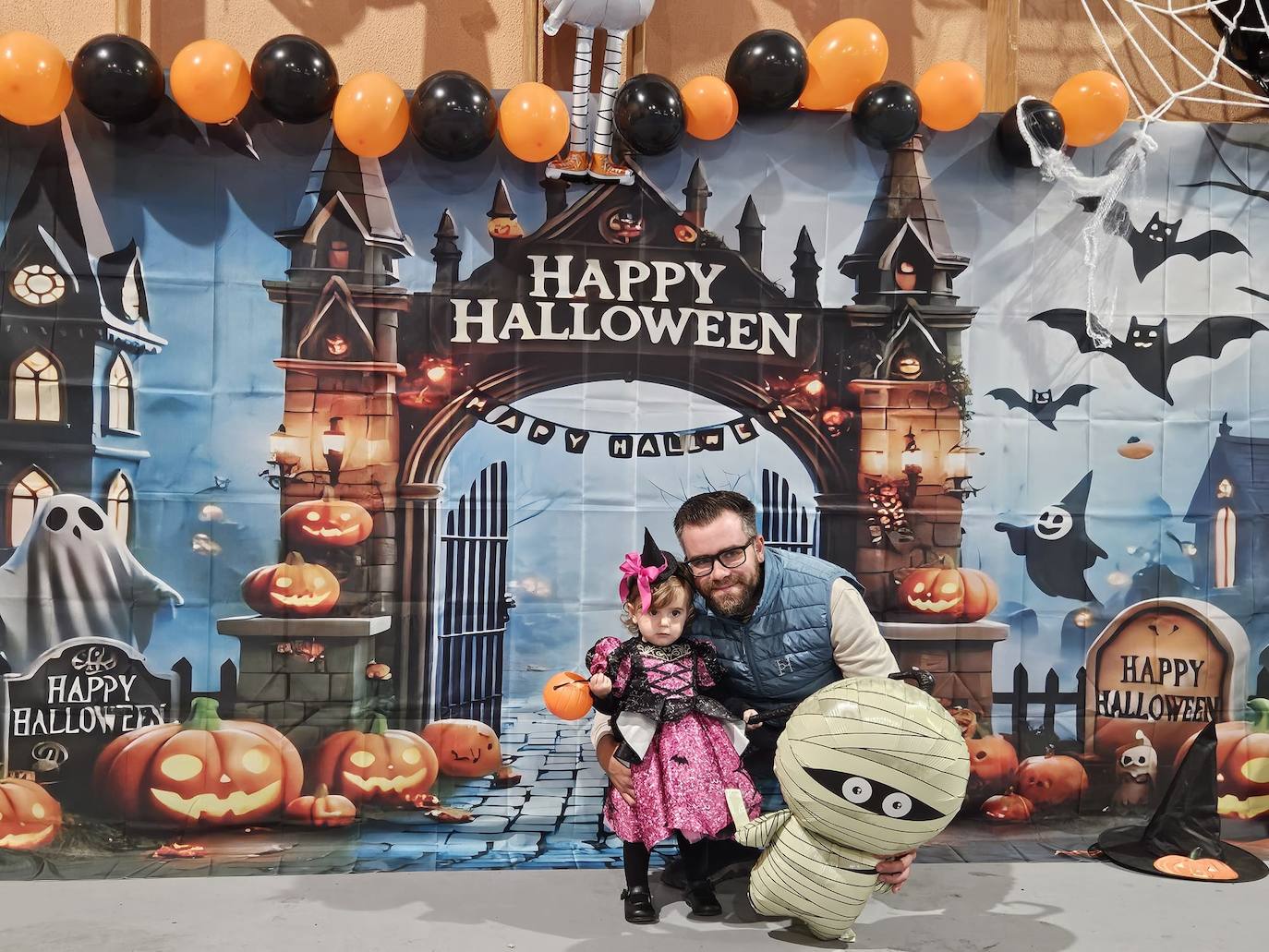 Lumbrales celebra una tarde de Halloween