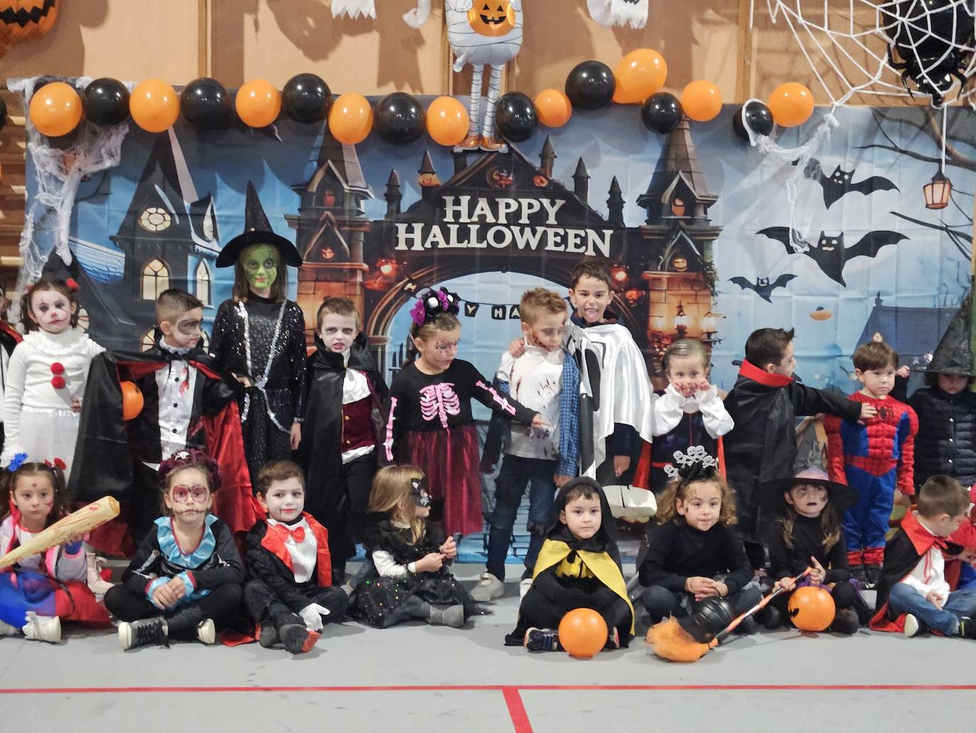 Lumbrales celebra una tarde de Halloween