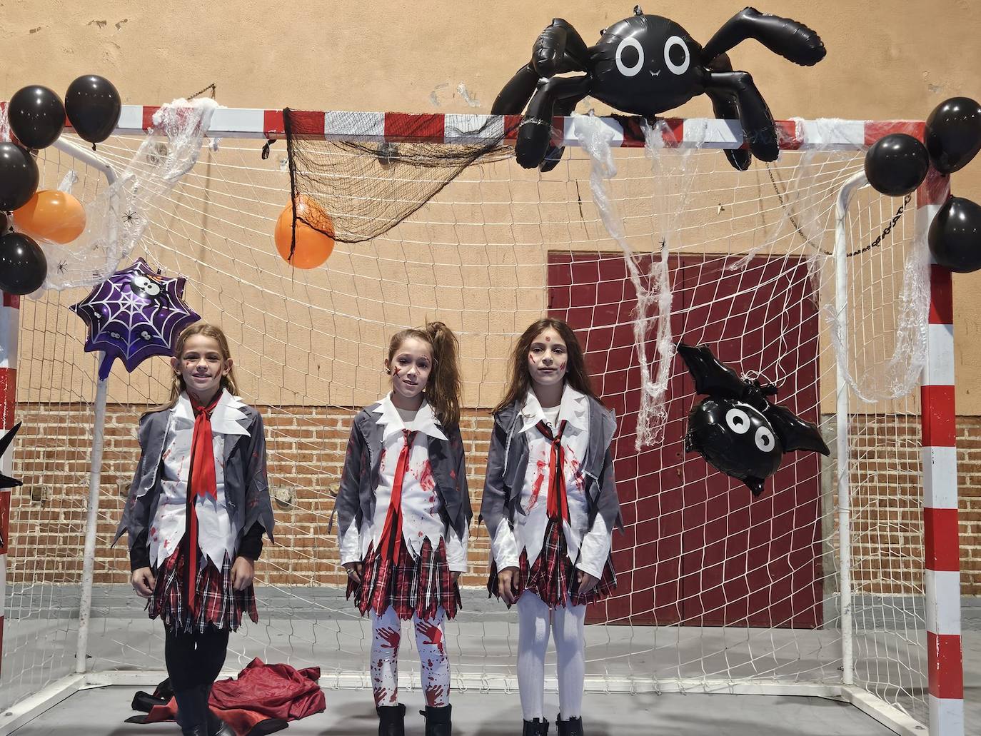 Lumbrales celebra una tarde de Halloween