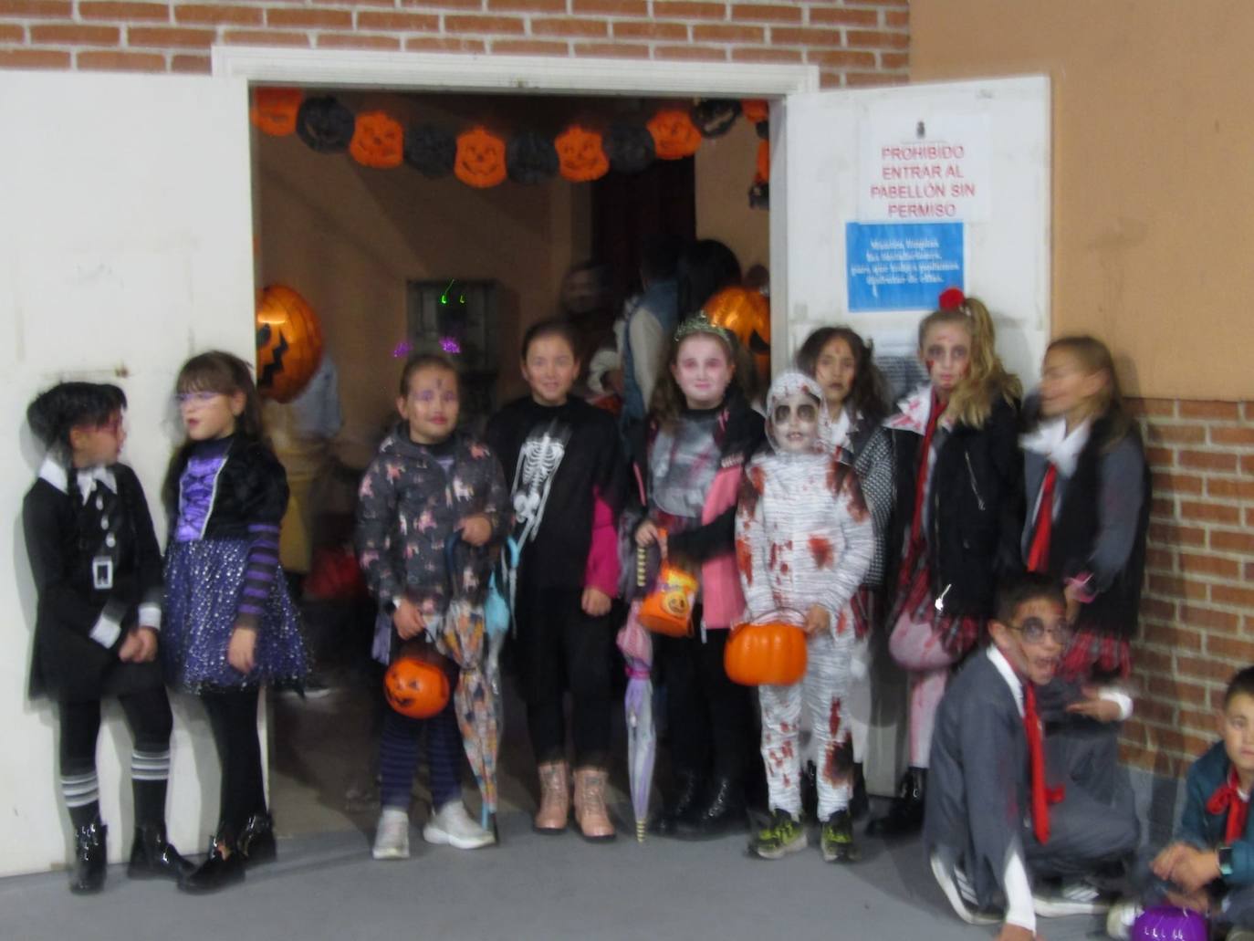 Lumbrales celebra una tarde de Halloween