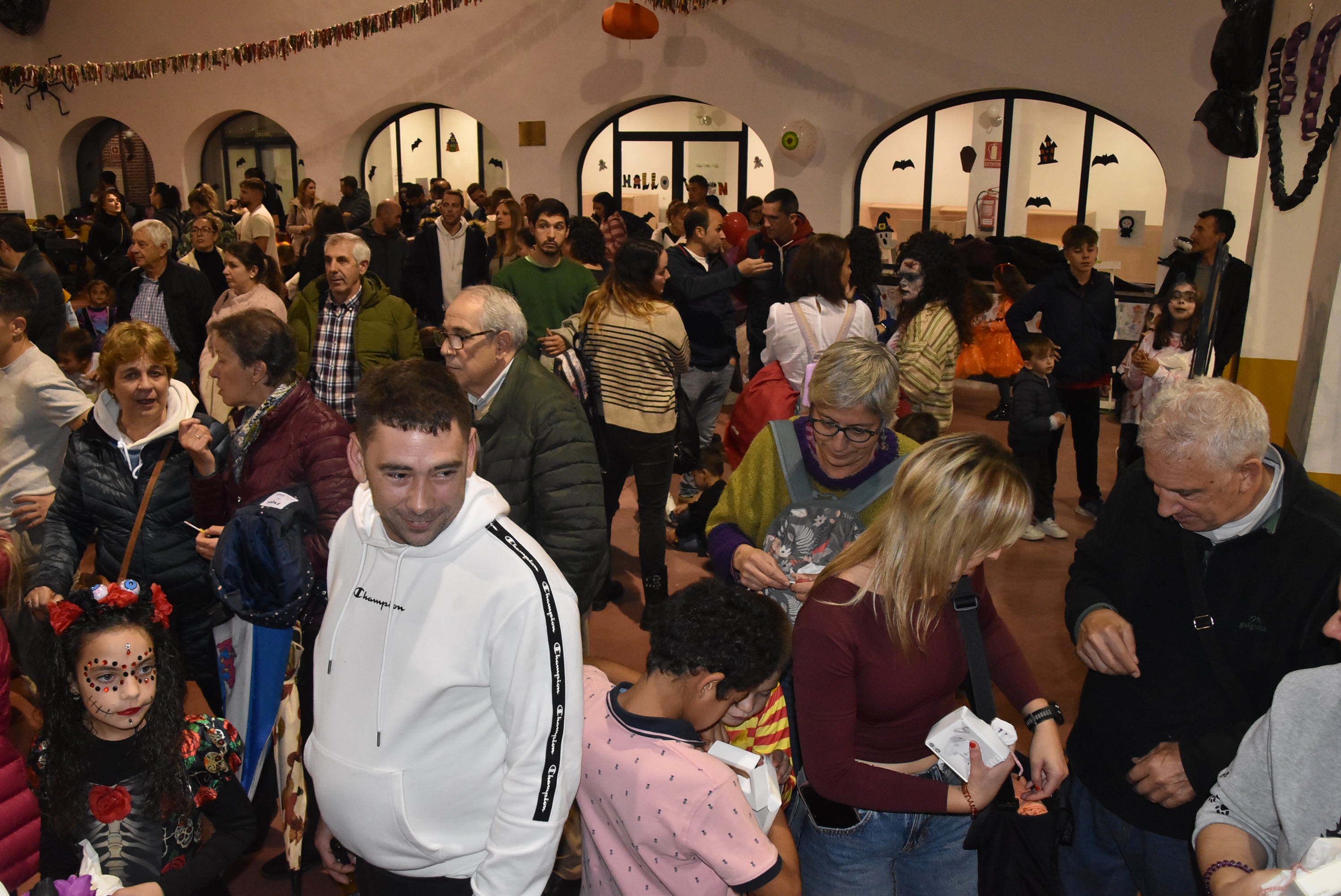 Lleno en la fiesta de Halloween celebrada en Béjar