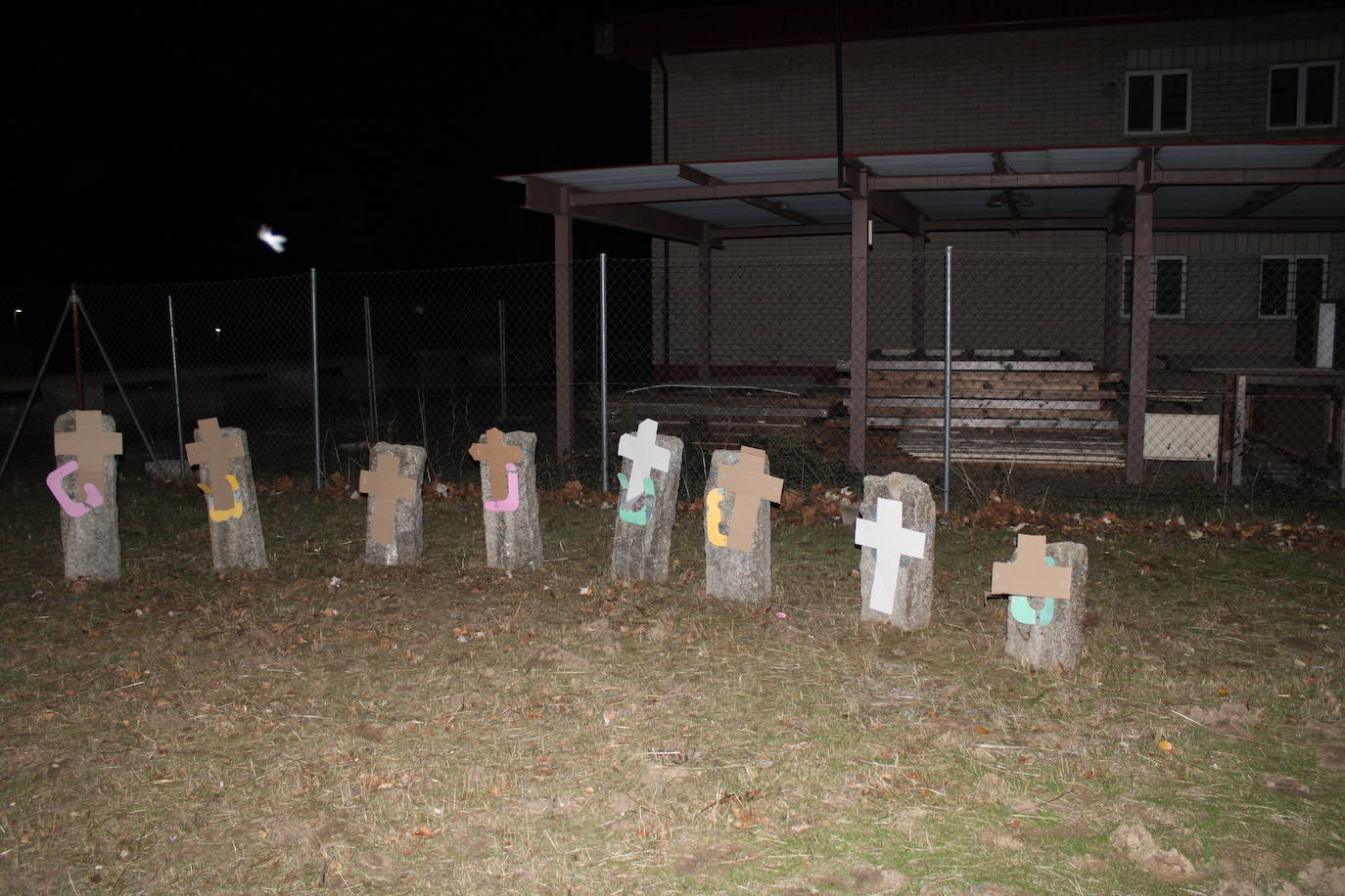 El albergue de Guijuelo se convierte en un &quot;colegio maldito&quot;