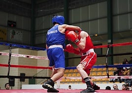 Imagen de uno de los combates en el frontón de San José.