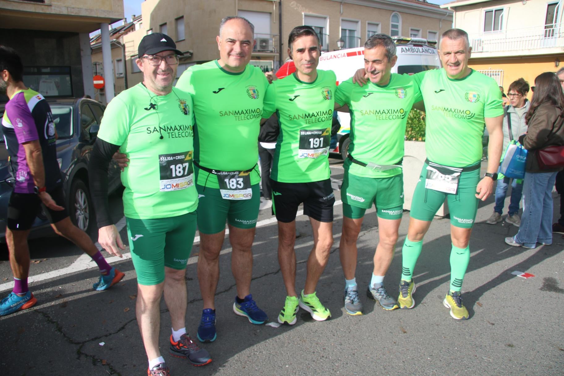 Cabrerizos reúne a 800 atletas en la primera carrera de la XXXIII Liga de Cross