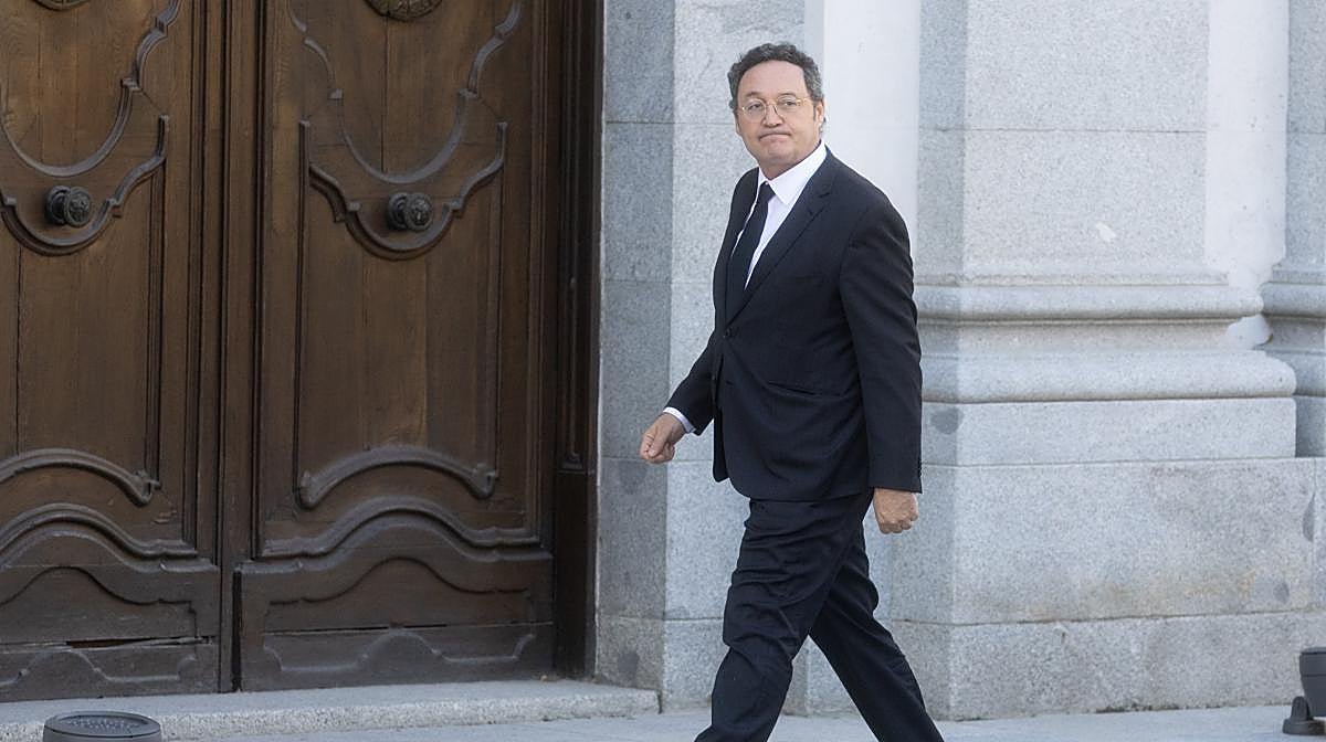 El fiscal general niega la filtración contra el novio de Ayuso en el primer día de juicio