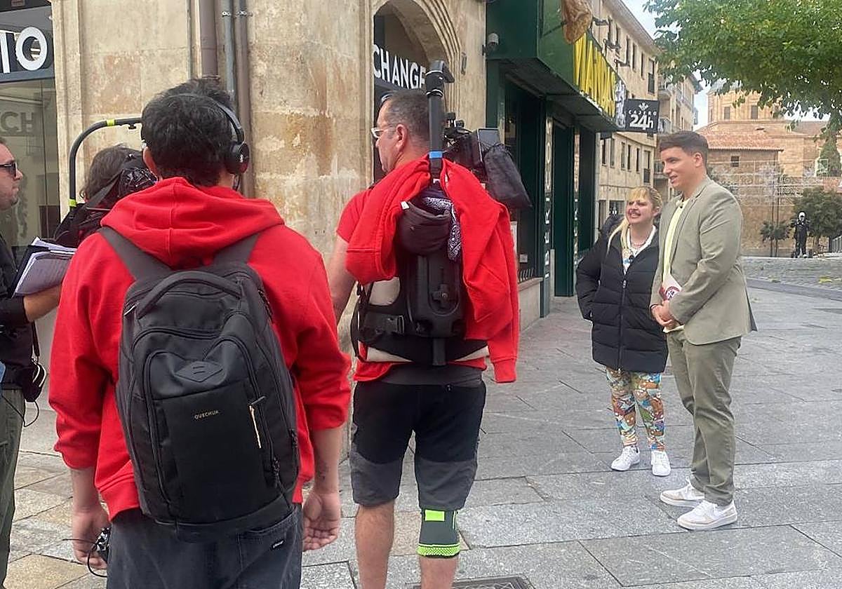 Xuso Jones regresa al centro de Salamanca en su segundo día de grabación