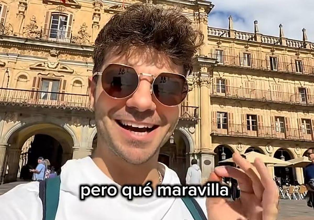 Pantallazo de uno de los vídeos que ha grabado 'Romancito' en Salamanca.