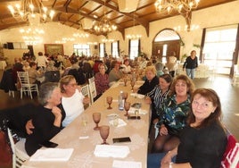 Mujeres reunidas en Peñaranda