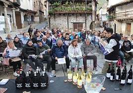 La cata se realizó en la Plaza Mayor de San Esteban