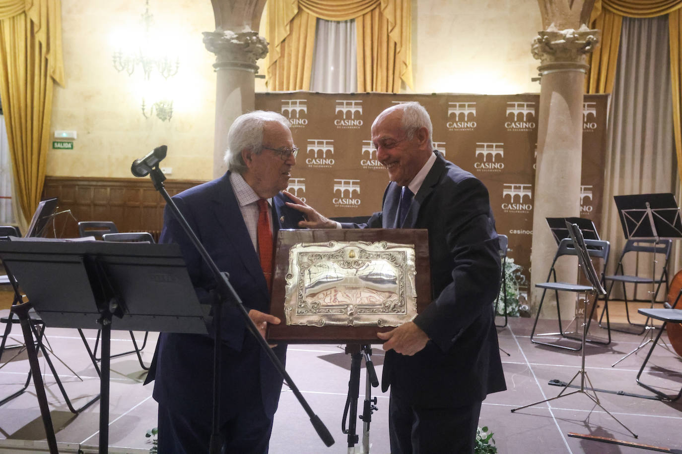 El Casino honra la historia de LA GACETA