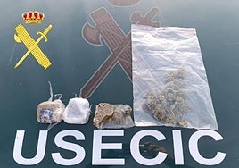 La Guardia Civil detiene a un hombre que portaba tres paquetes de droga escondidos en una maleta