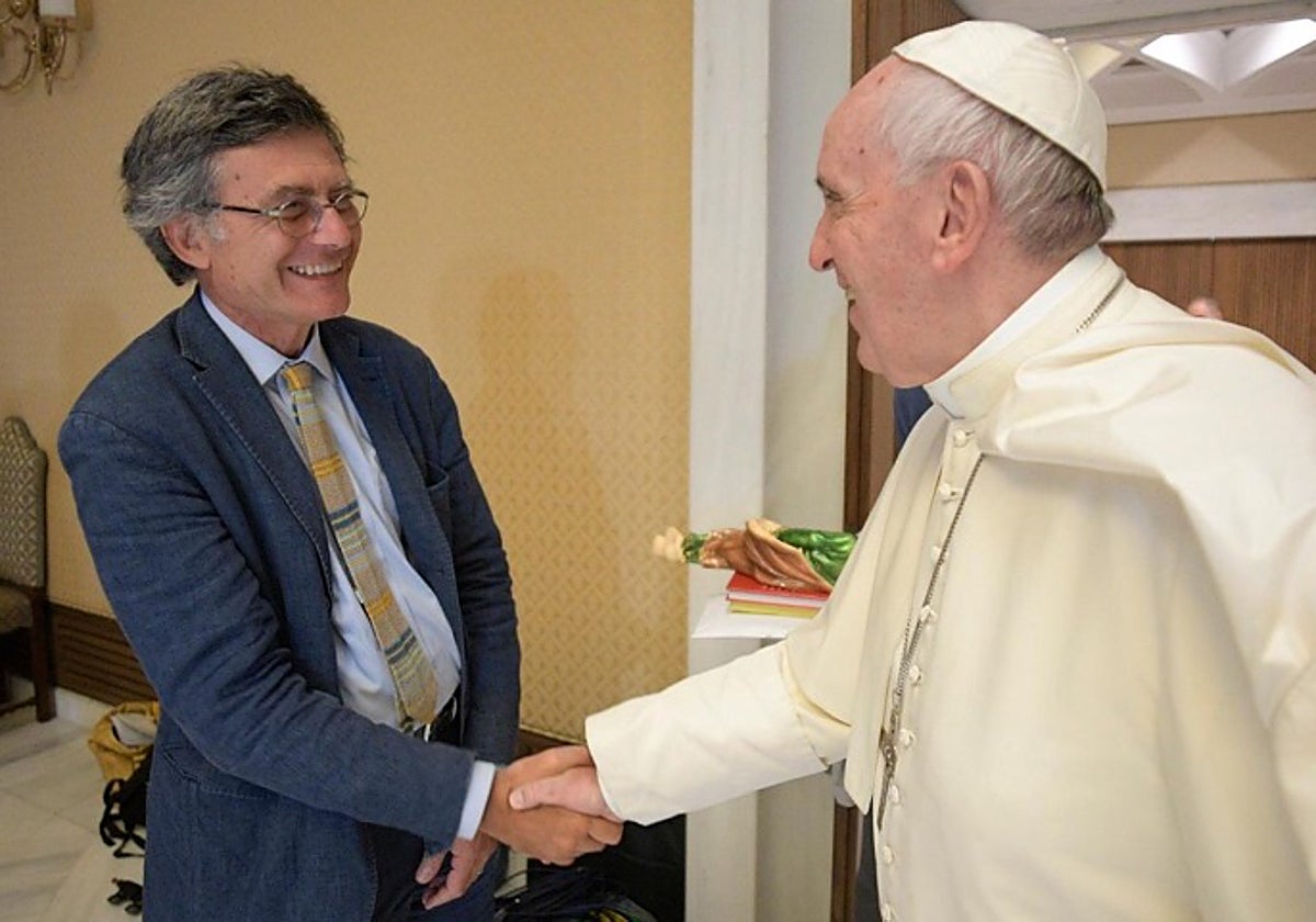 Paolo Ruffini, junto al papa Francisco.
