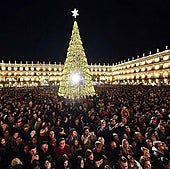 El encendido del alumbrado navideño en la Plaza Mayor el año pasado.