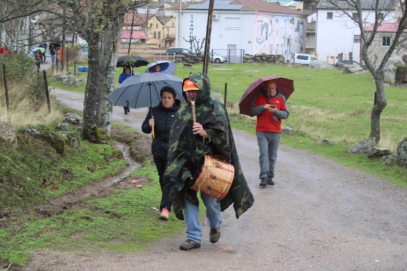 El Festival de la Candela no se detiene ni con la lluvia