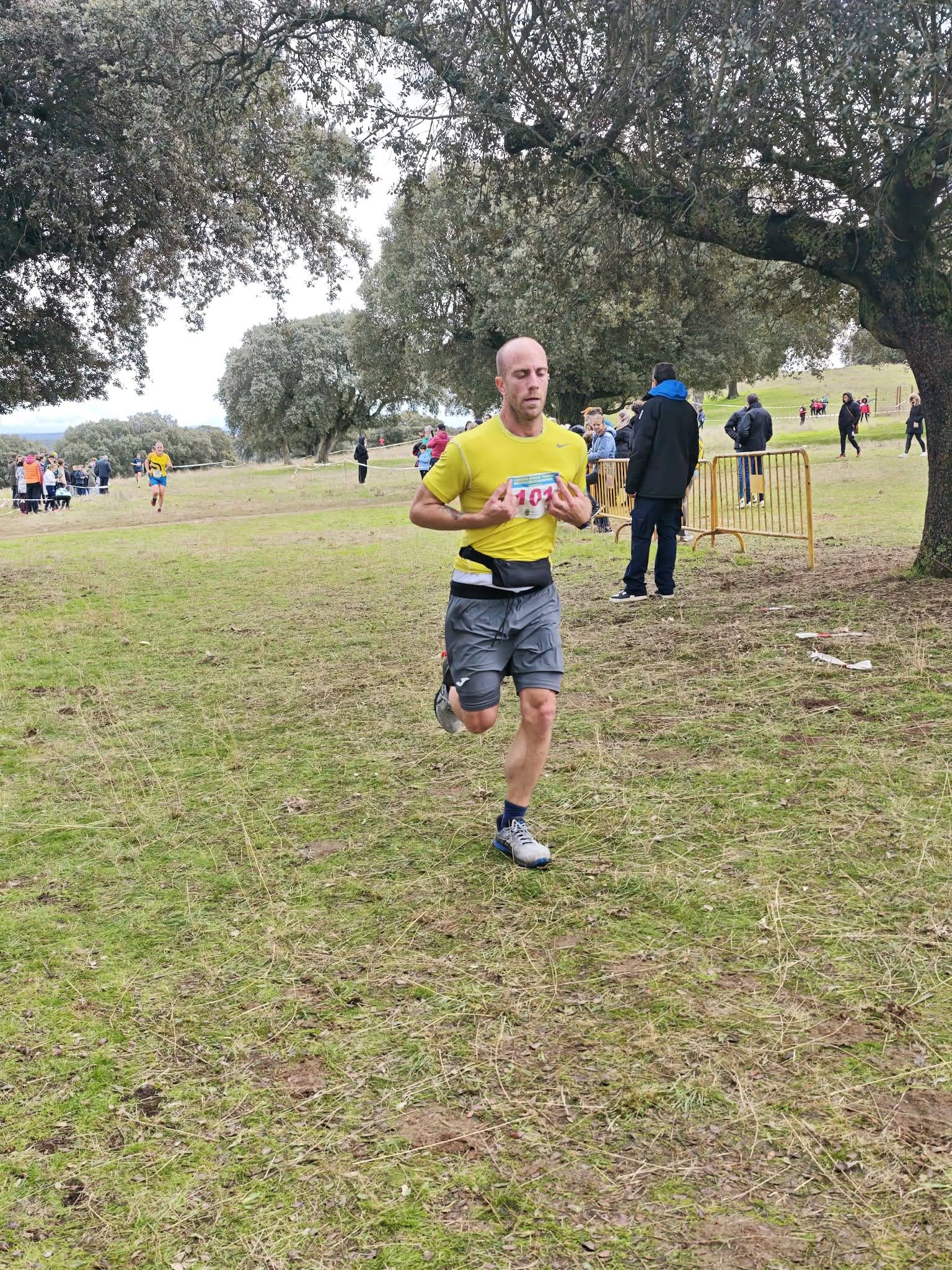 Fiesta del campo a través en Castro Enríquez: inicio de los Juegos Escolares y Carrera Popular Taurina